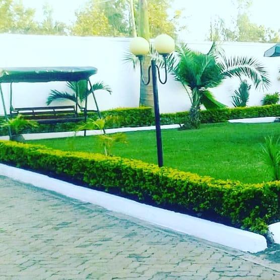 Sofitel 3 Bedrooms Own Compound Mamboleo Kisumu Exteriör bild